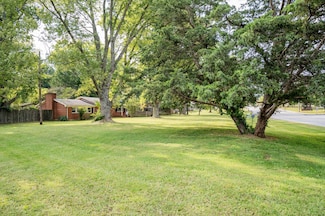 401 Clark Blvd, McMinnville, TN 37110