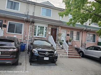 8 Mersereau Ave, Staten Island, NY 10303