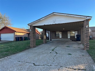 228 NW 88th St, Oklahoma City, OK 73114