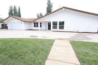146 Sierra Ave, Clovis, CA 93612
