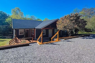 3149 Mutton Hollow Rd, Kodak, TN 37764