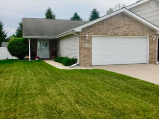 1261 W 84th Place, Merrillville, IN 46410