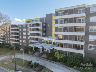 1300 Reece Rd Unit 201, Charlotte, NC 28209