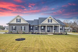 140 Cedarbrook Dr, Benson, NC 27504