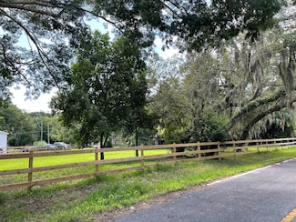 16115 Eustis Place, Umatilla, FL 32784
