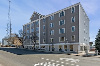 472 Essex St Unit 204, Lynn, MA 01902