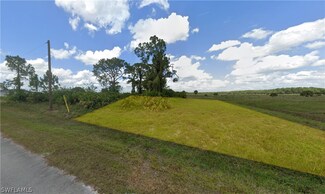 9006 Melody Cir, Port Labelle, FL 33935