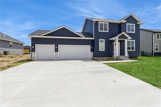 3021 6th Ave SW, Altoona, IA 50009