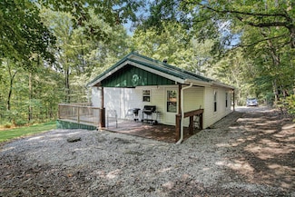 1285 Maxey Knob Rd, Canmer, KY 42722