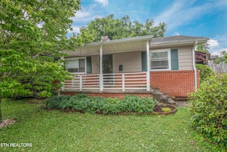 113 E Price Rd, Oak Ridge, TN 37830