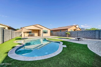 8512 S 40th Glen, Laveen, AZ 85339