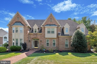 2 Stoney End Rd, Broomall, PA 19008