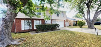 13631 Tonnochy Dr, Houston, TX 77083