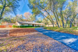 4350 Alta Campo Dr, Redding, CA 96002