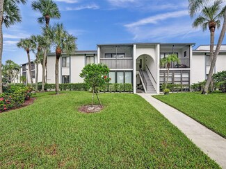 1014 Green Pine Blvd Unit 11, West Palm Beach, FL 33409