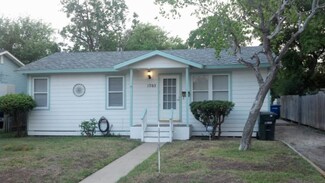 1705 Islla Dr, Corpus Christi, TX 78416
