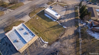27200 Telegraph Rd, Flat Rock, MI 48134