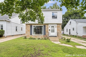 2436 Madison Ave SE, Grand Rapids, MI 49507