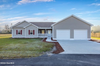34 Bless Ave, Bolton, NC 28423
