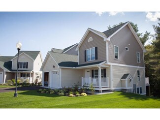 13 Intervale Outlook Cir, Conway, NH 03860