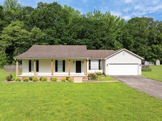 227 Hidden Valley Cir, Lexington, TN 38351
