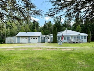 877 Grand Falls Rd, Baileyville, ME 04694
