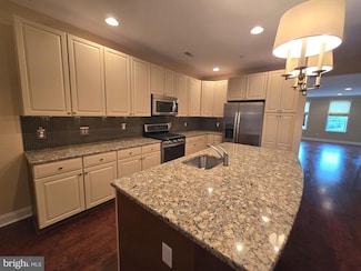 2508 South St, Philadelphia, PA 19146