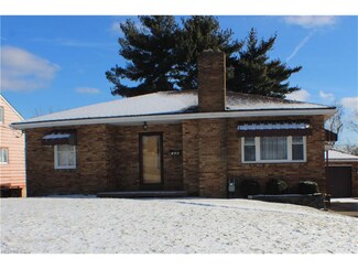 108 Montgomery Ln, Mingo Junction, OH 43938