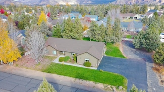 9270 16th St, Terrebonne, OR 97760