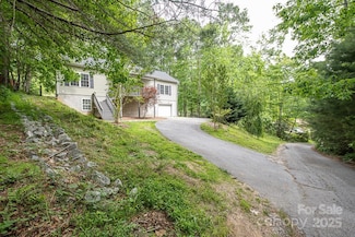 46 Badger Run, Hendersonville, NC 28739