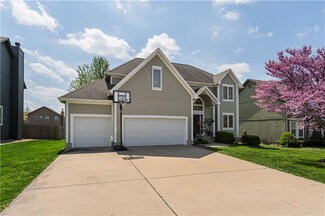 1301 SE 12th St, Lees Summit, MO 64081
