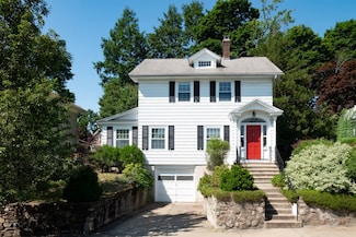 27 Blaisdell Ave, Pawtucket, RI 02860