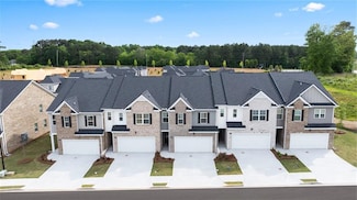 2761 Honey Locust Ct, Loganville, GA 30052