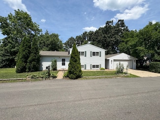 26235 N Acorn Ln, Mundelein, IL 60060