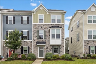 1733 Defiance Dr, Chesapeake, VA 23323