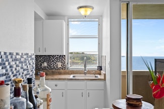 84 Pukihae St Unit 802, Hilo, HI 96720