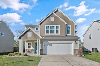 1708 Stackhouse Dr, Fayetteville, NC 28314