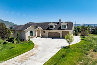 905 S Coldwater Way, Midway, UT 84049