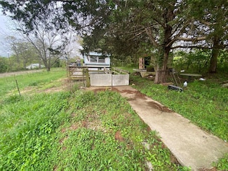 25890 County Road 432, Saint James, MO 65559