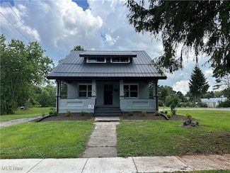 26 E Satin St, Jefferson, OH 44047