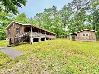 155 Deer Hollow Rd, Sugar Grove, VA 24375