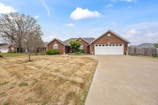 9005 Covington Rd, Siloam Springs, AR 72761