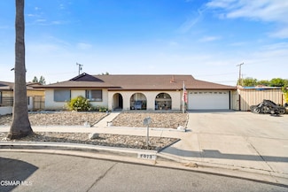 2073 Stanford Dr, Simi Valley, CA 93065