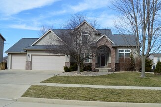 3908 Anabelle Dr, Bloomington, IL 61705