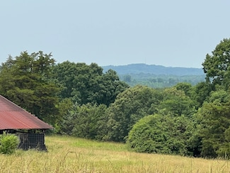 238 County Road 792, Etowah, TN 37331