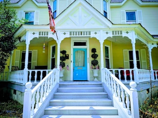 520 E Rutledge Ave, Gaffney, SC 29340