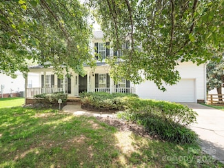 113 Rocky Trail Ct, Fort Mill, SC 29715