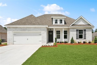 72665 Robindale Dr, Covington, LA 70435