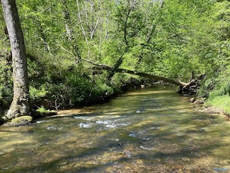 2040 County Road 1082, Vinemont, AL 35058