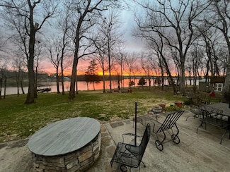 2041 Sanford Dr, Mount Juliet, TN 37122